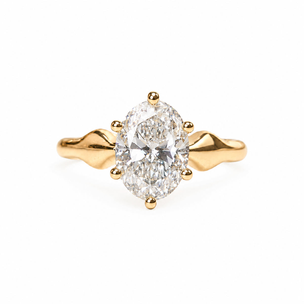 Timeless 18k Gold  Diamond Solitaire Engagement Ring