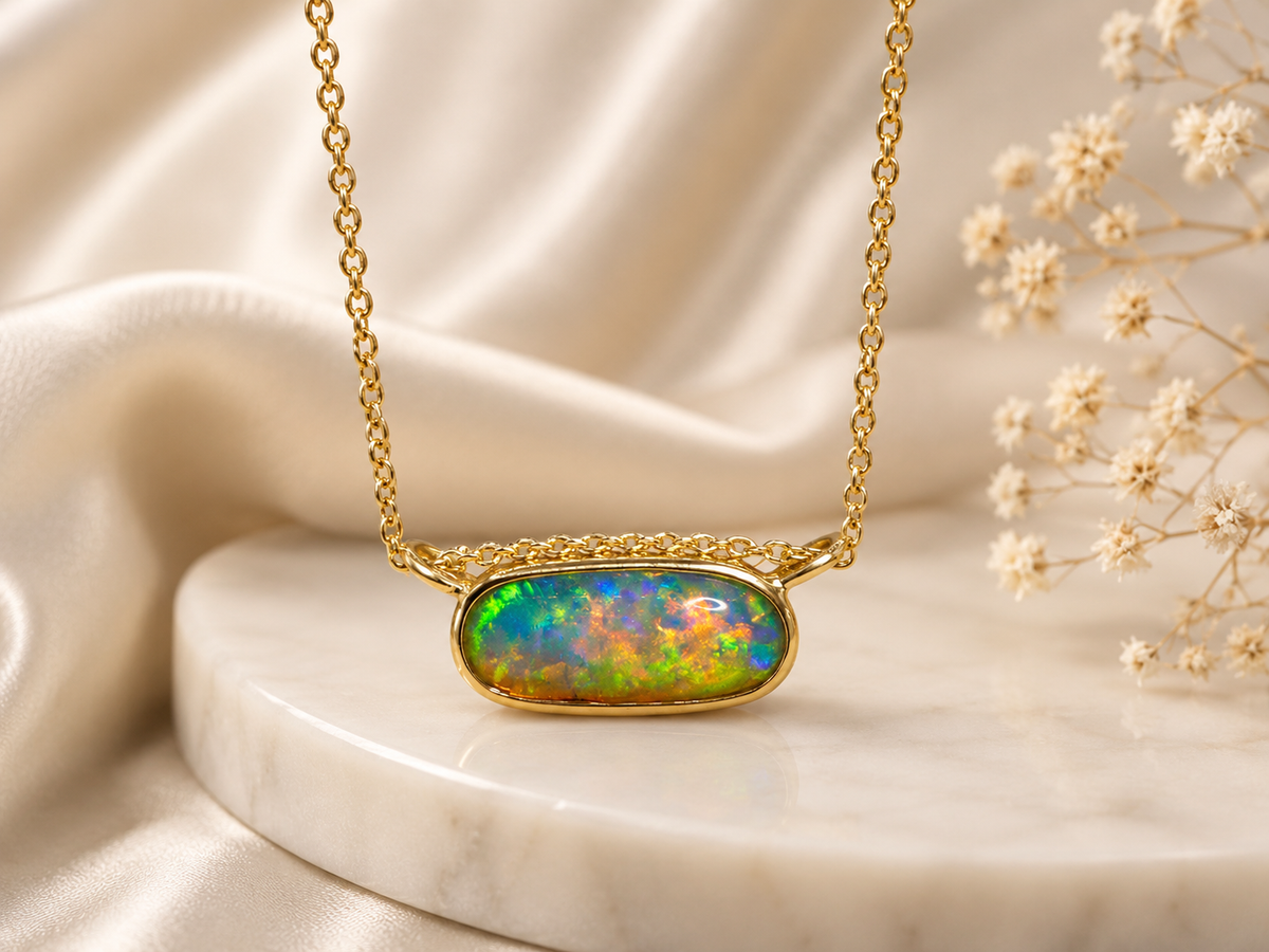 Vibrant 18k Gold Australian Crystal Opal Pendant Breathtaking Beauty