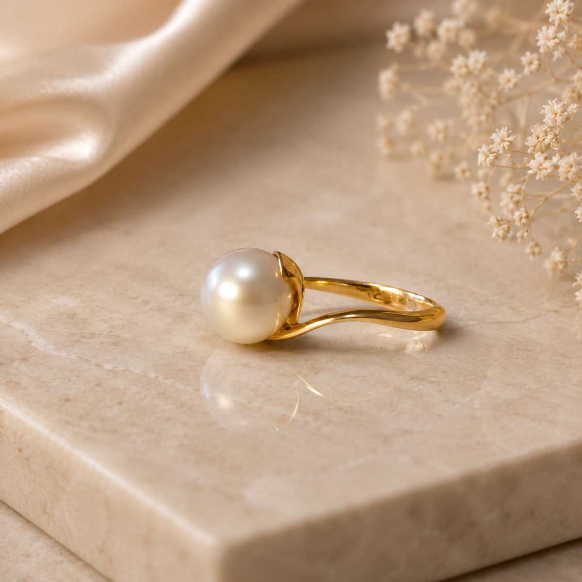 Elegant South Sea Pearl 14k Gold Ring