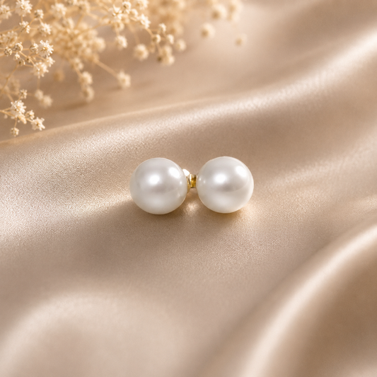 Beautiful South Sea Pearl 9k Gold Stud Earrings