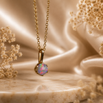 Stunning 18k Gold Lightning Ridge Australian Opal Pendant