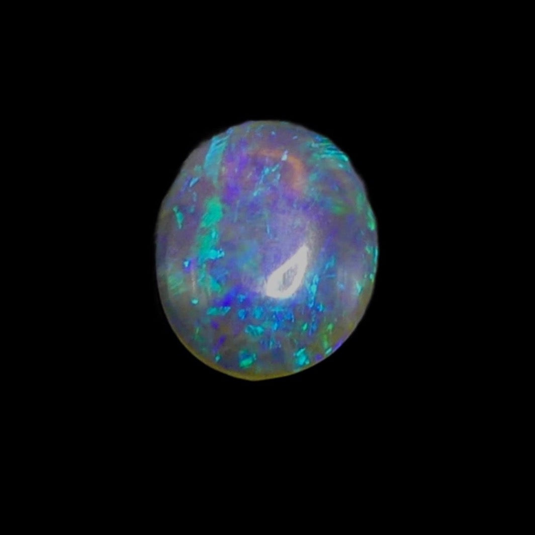 Lightning Ridge Crystal Opal – a mesmerizing gem that exudes an enchanting blend of bold blues, this opulent beauty showcases the splendor of nature.

Origin- Ethically mined in Lightning Ridge Australia

Weight- 1.7ct

Size- 11 x 9mm