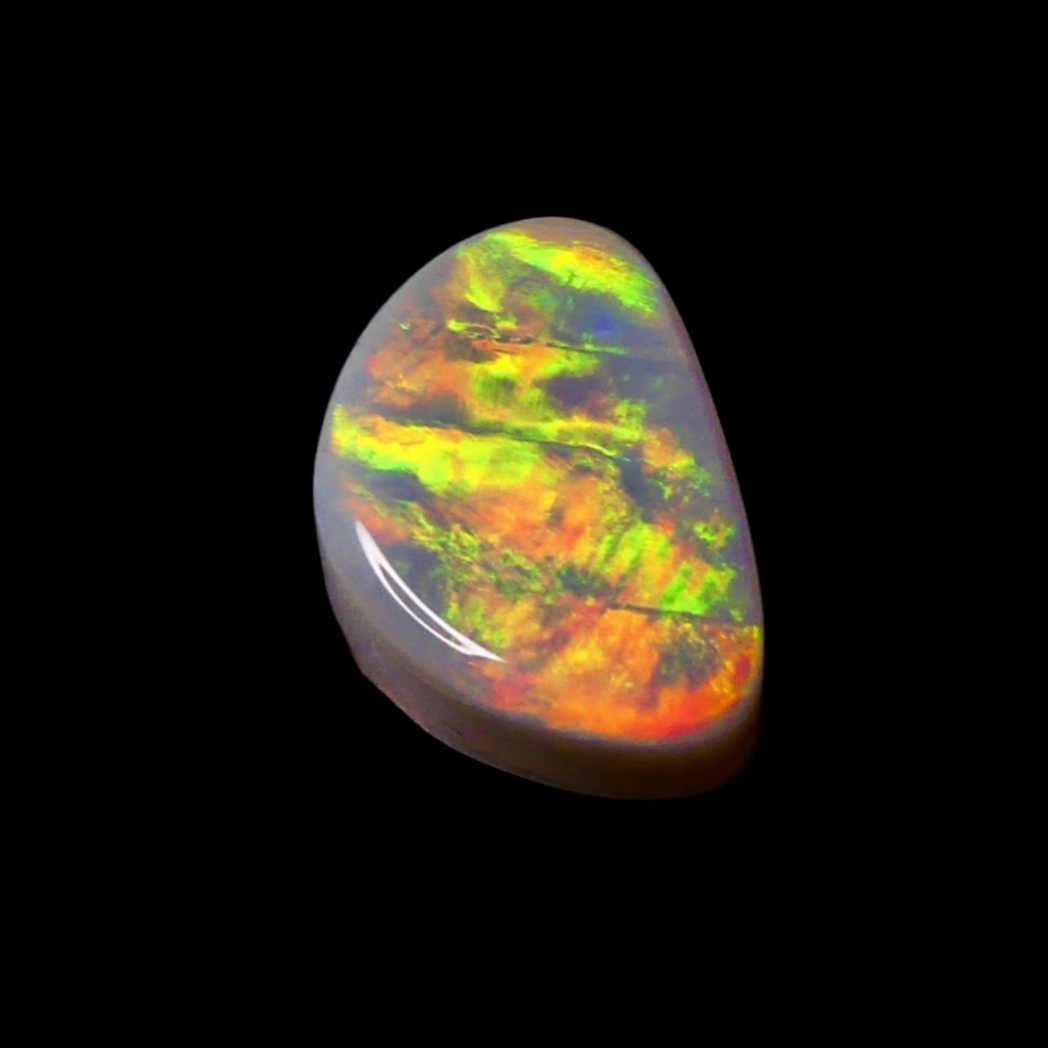 Discover the natural beauty of our 3.7ct Lightning Ridge Opal. This rare gem showcases vibrant colors of a sunrise, making it a unique addition to your opal collection.

Origin- Ethically mined in Lightning Ridge Australia

Opal Weight- 3.7ct Lightning Ridge Grey Base Opal

Size- 13.6 x 9mm

Stunning Opal ready to be set into Jewellery
