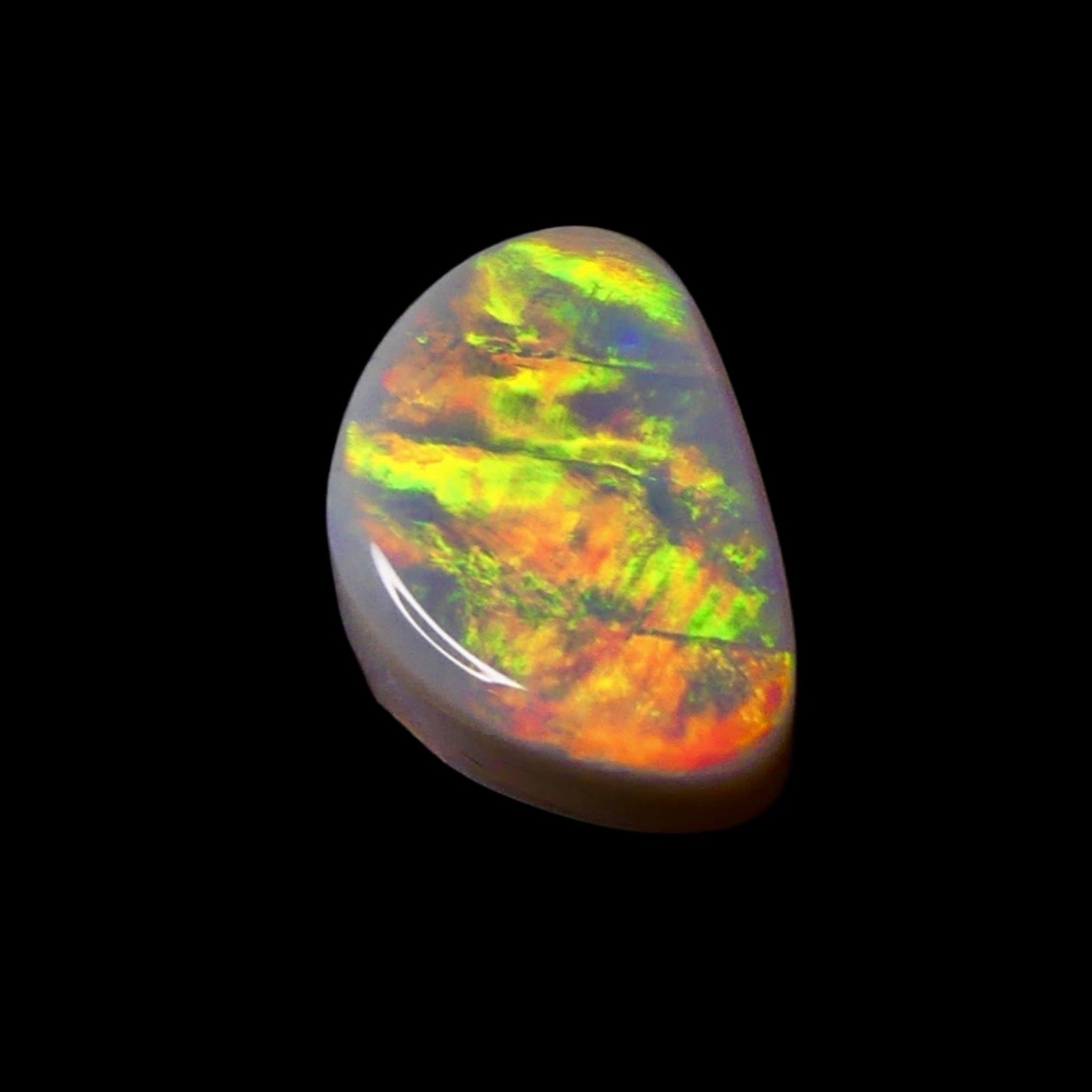 Discover the natural beauty of our 3.7ct Lightning Ridge Opal. This rare gem showcases vibrant colors of a sunrise, making it a unique addition to your opal collection.

Origin- Ethically mined in Lightning Ridge Australia

Opal Weight- 3.7ct Lightning Ridge Grey Base Opal

Size- 13.6 x 9mm

Stunning Opal ready to be set into Jewellery