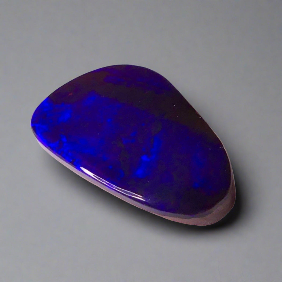 7.5ct Australian Boulder Opal showcases stunning blue flashes and deep electric blue hues, a worthy addition to any gemstone collection.

Origin- Queensland Australia

Opal Weight- 7.5ct

Size- 18.2 x 11mm

Ready to be set into your choice of jewellery