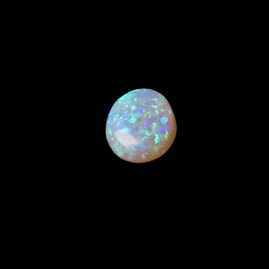 Discover the beauty of this 0.95ct Australian Crystal Opal, ethically mined from Lightning Ridge. Admire the mesmerizing blue and green tones of this truly unique gemstone.

Origin- Ethically Mined in Lightning Ridge Australia

Pattern- Displaying the highly desirable chaff pattern displaying blue green hues

Opal Weight- 0.95ct Lightning Ridge Crystal Opal

Size- 7 x 6 x 3.2m

Cut- Freeform Medium Dome Cabochon
