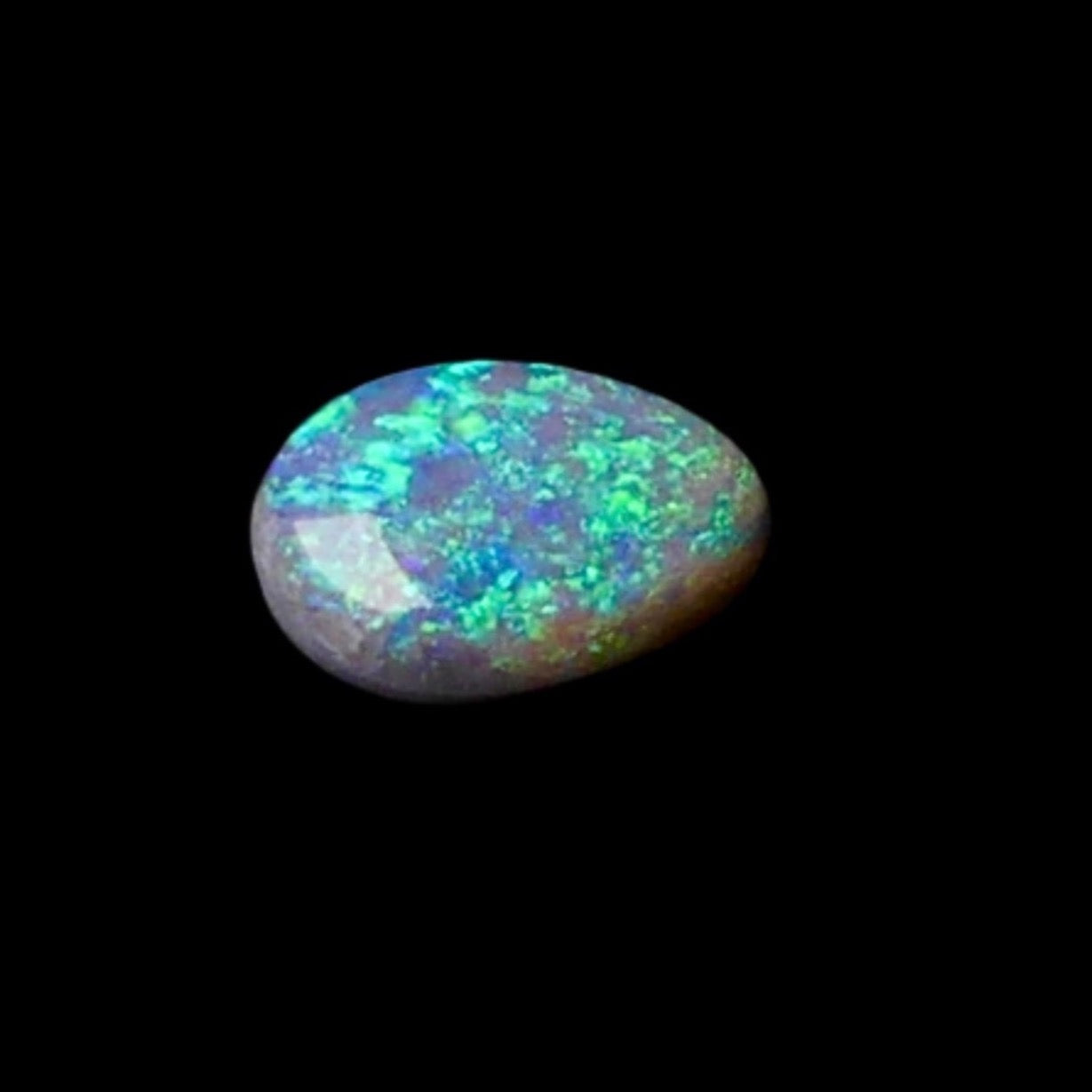 Experience the stunning 1.1ct Lightning Ridge Australian Opal's captivating play of color. This high-quality gemstone is ideal for a one-of-a-kind, attention-grabbing ring. Impress and stand out with this exceptional opal.

Origin- Lightning Ridge Australia

Opal Weight- 1.1ct Lightning Ridge Australian Opal

Size- 8 x 6 x 4mm

Body Tone- N6

Cut- Freeform Cabochon

Treatments- None- 100% solid Australian Opal

Perfect Ring stone for your next jewellery setting.