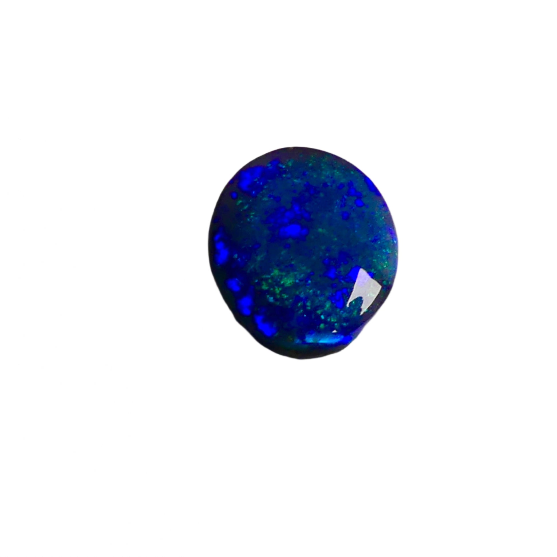 Experience the mesmerizing beauty of this Amazing 2.95ct Blue Green Australian Black Opal. With its stunning colors and impressive 2.95ct size, this opal is a true gemstone treasure. Perfect for jewelry, this opal is sure to add a touch of elegance and sophistication to any outfit our addition to any gemstone collection

Origin- Lightning Ridge Australia&nbsp;

Opal weight- 2.95ct Australian Black Opal

Cut- Freeform Round Cabochon

Size- 11.7x10.2mm