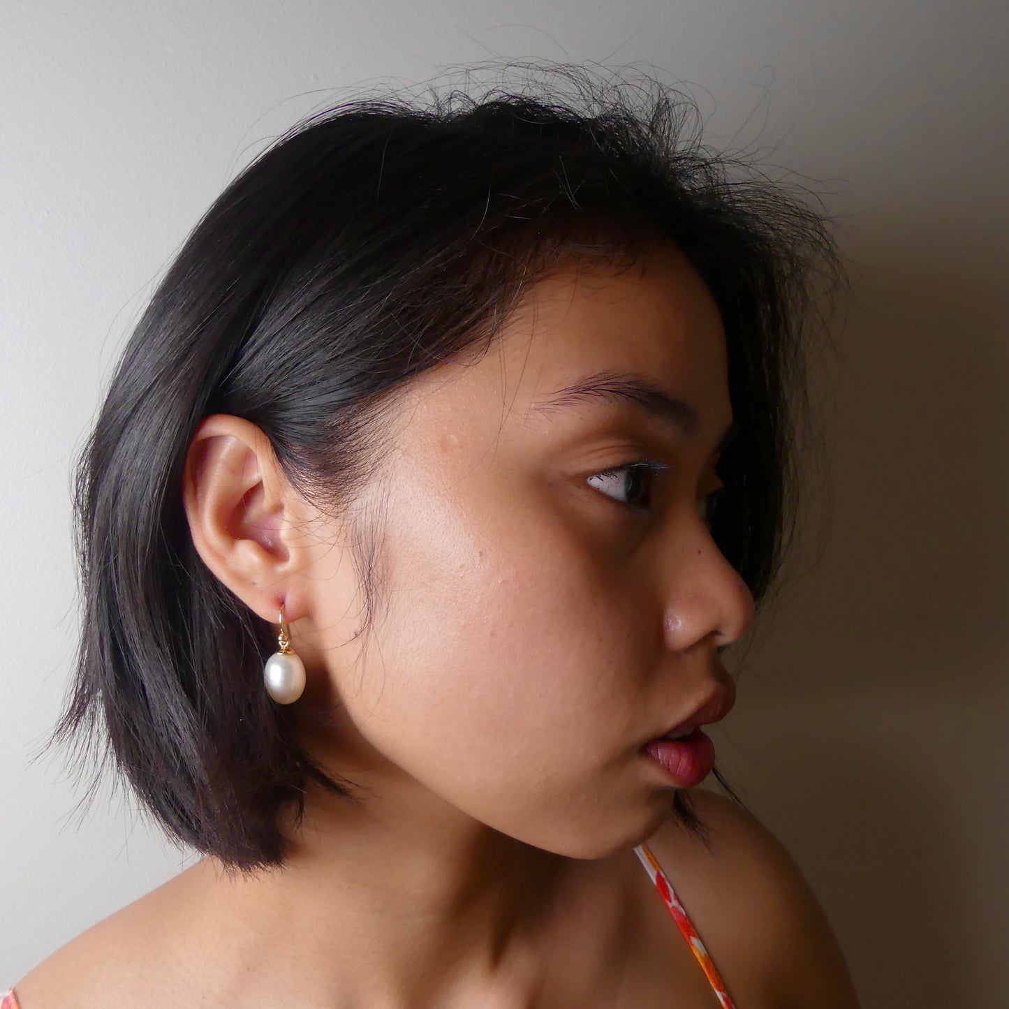 Elegant 9k Gold Shepard Hook South Sea  Pearl  Earrings