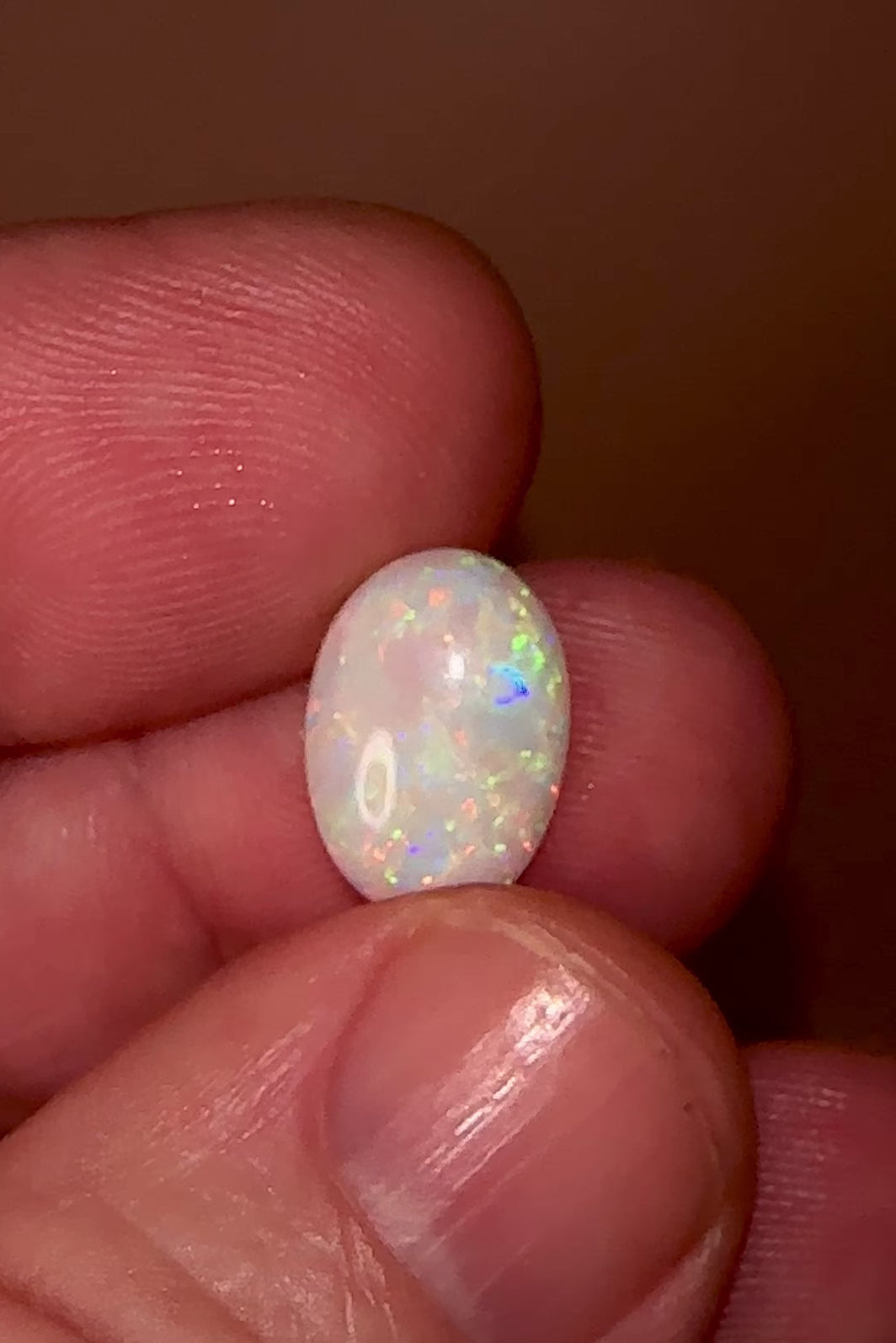 Unleash the magic of this 4ct Coober Pedy Opal! This must-have gemstone boasts captivating colors and natural beauty, perfect for making a statement in any jewelry collection. Experience the mesmerizing display of rainbow hues 

Origin-Ethically Mined in Coober Pedy Australia

Opal weight- 4ct Coober Pedy Opal

Size- 14.7 x 10.5mm

Beautiful Opal ready to set into your personally designed Jewellery setting