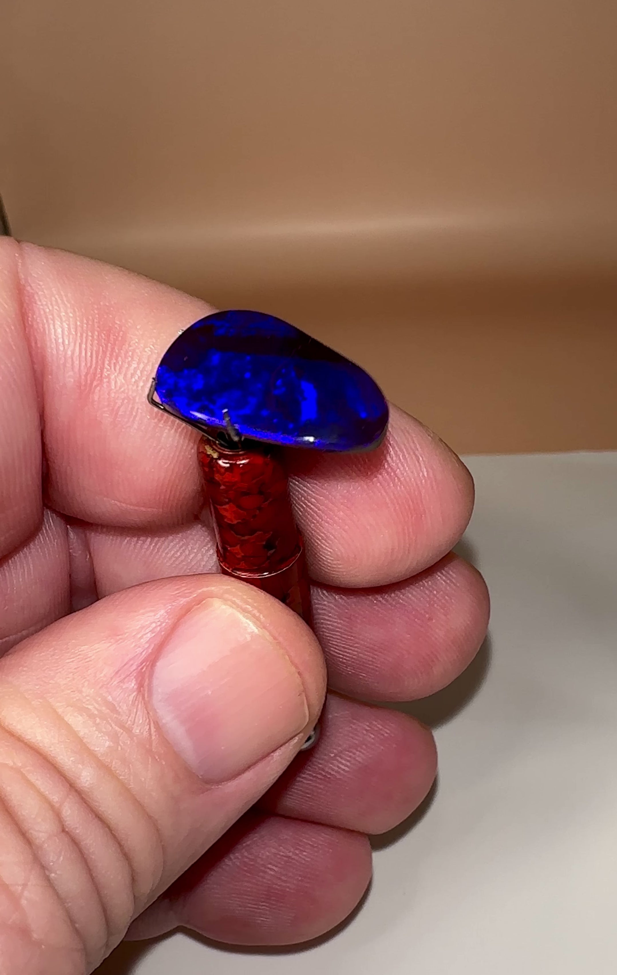 7.5ct Australian Boulder Opal showcases stunning blue flashes and deep electric blue hues, a worthy addition to any gemstone collection.

Origin- Queensland Australia

Opal Weight- 7.5ct

Size- 18.2 x 11mm

Ready to be set into your choice of jewellery