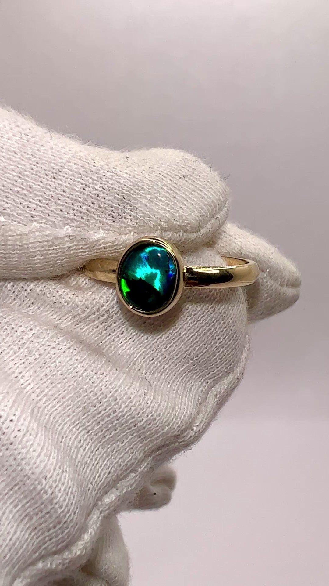 Discover our stunning Lightning Ridge Black Opal Gold Ring, crafted by expert Australian artisans. This rare gemstone is known for its breathtaking colors and exclusivity.

Origin- Lightning Ridge Australia

Opal Weight- 0.5ct Lightning Ridge Black Opal

Setting- 9K Gold Bezel Set

Size- Ring Size 6 1/4us

Handcrafted and Designed by passionate Australian Artisans
